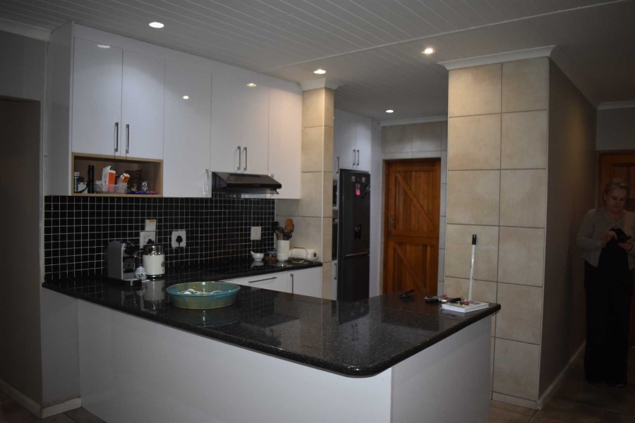 3 Bedroom Property for Sale in Beacon Bay Eastern Cape
